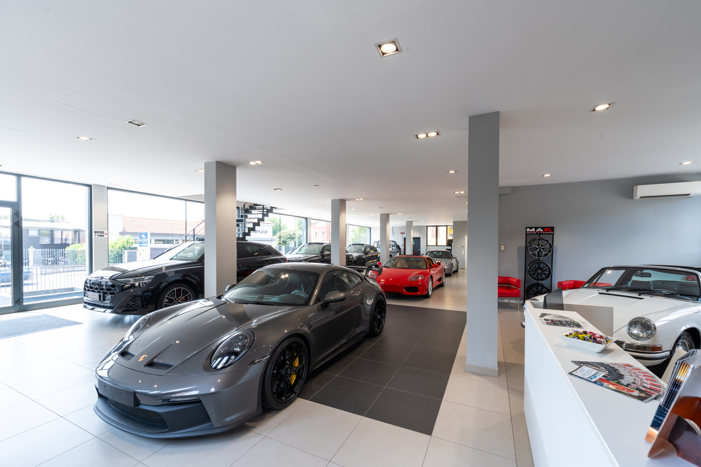 MMotors Showroom Brescia - Porsche