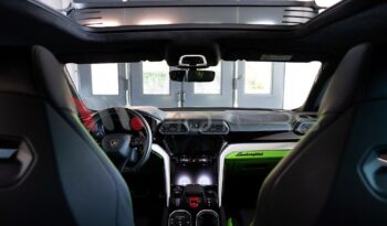LAMBORGHINI Urus S 4.0 V8 666 CV pieno