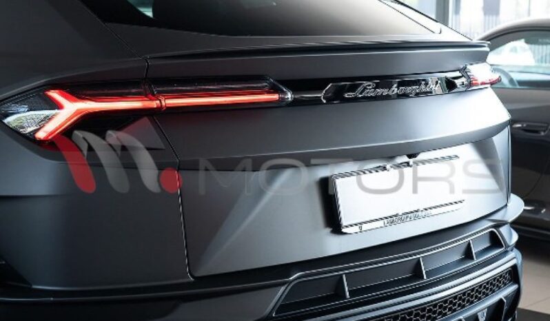 LAMBORGHINI Urus S 4.0 V8 666 CV pieno