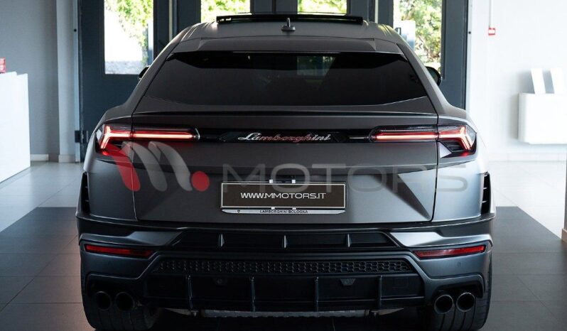 LAMBORGHINI Urus S 4.0 V8 666 CV pieno