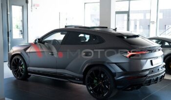 LAMBORGHINI Urus S 4.0 V8 666 CV pieno