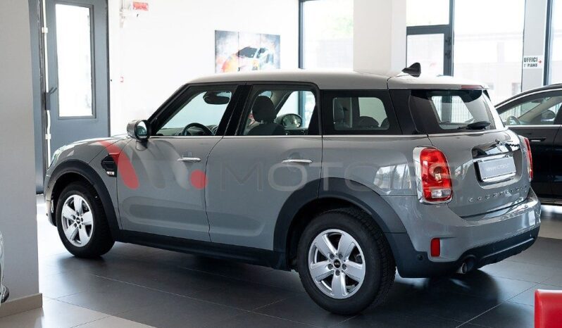MINI Countryman 1.5 D Business my18 pieno
