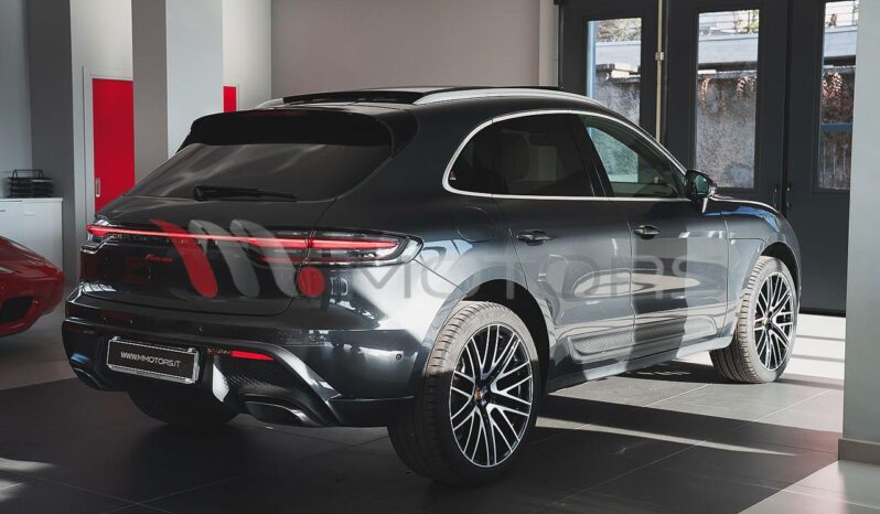 PORSCHE Macan 2.0 pieno