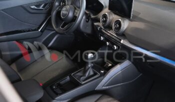 AUDI Q2 30 TDI Identity Black pieno