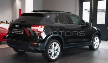 AUDI Q2 30 TDI Identity Black pieno