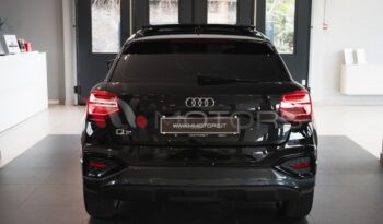 AUDI Q2 30 TDI Identity Black pieno