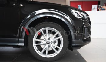 AUDI Q2 30 TDI Identity Black pieno