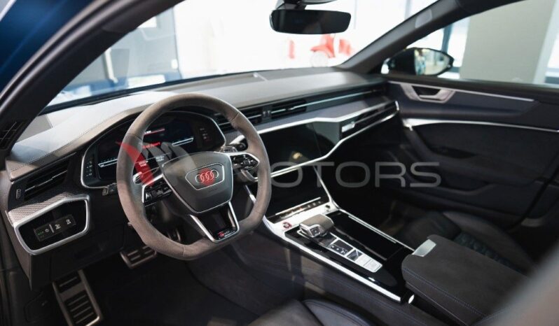 AUDI RS6 Performance Avant 4.0 Mhev Quattro Tiptronic pieno