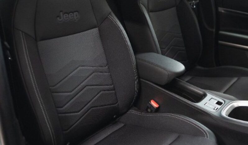 JEEP Avenger 1.2 Turbo 100 CV MHEV Summit pieno