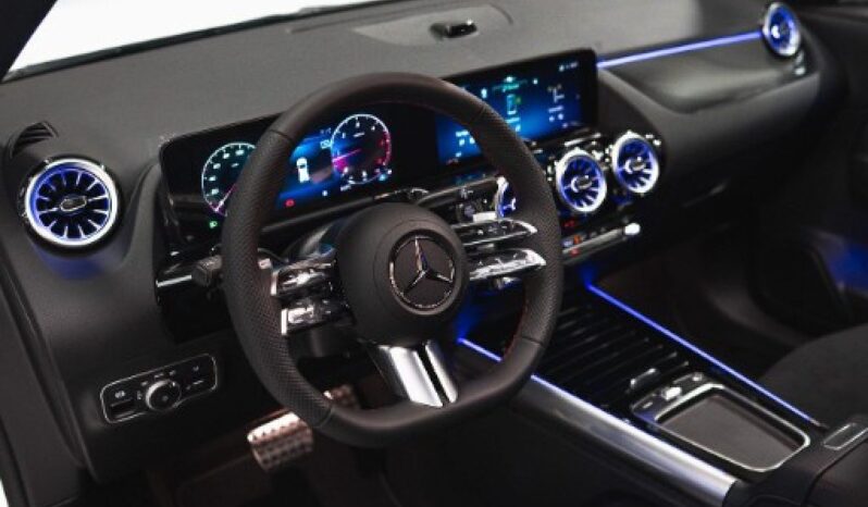 MERCEDES-BENZ GLA 200 d Automatic AMG Line Premium Plus pieno